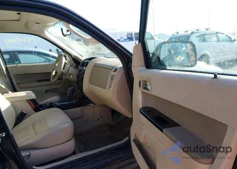 2012 Ford Escape Limited z USA, uszkodzony, nr VIN 1FMCU0E7XCKB44134